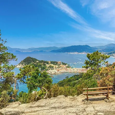 Stunning Home In Casarza Ligure With Wifi Tatil Evi