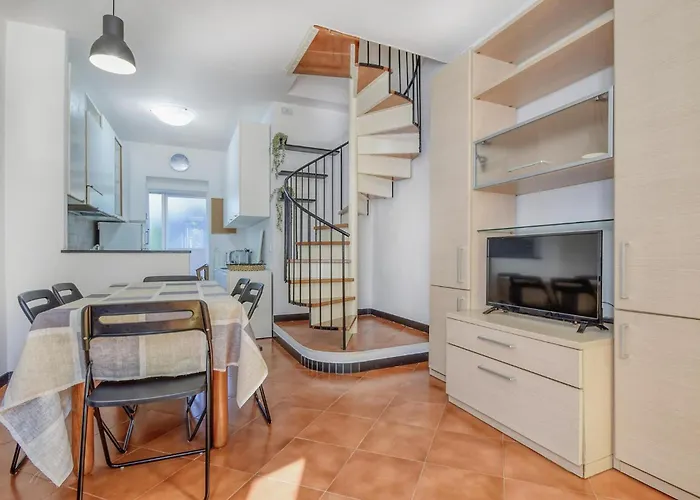 Ferienhaus 2 Bedroom Lovely In