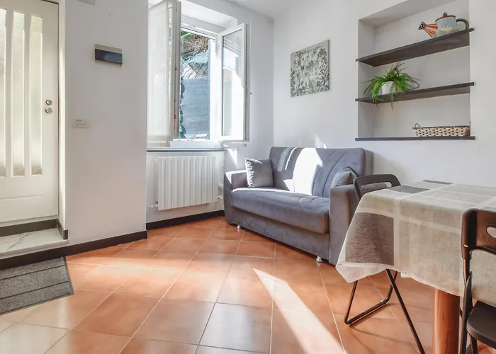 2 Bedroom Lovely In Casarza Ligure